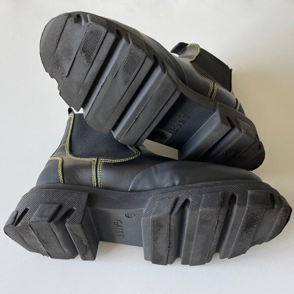 Ganni - Chelsea Boot - Black w/Yellow stitching - Picture 7 of 7